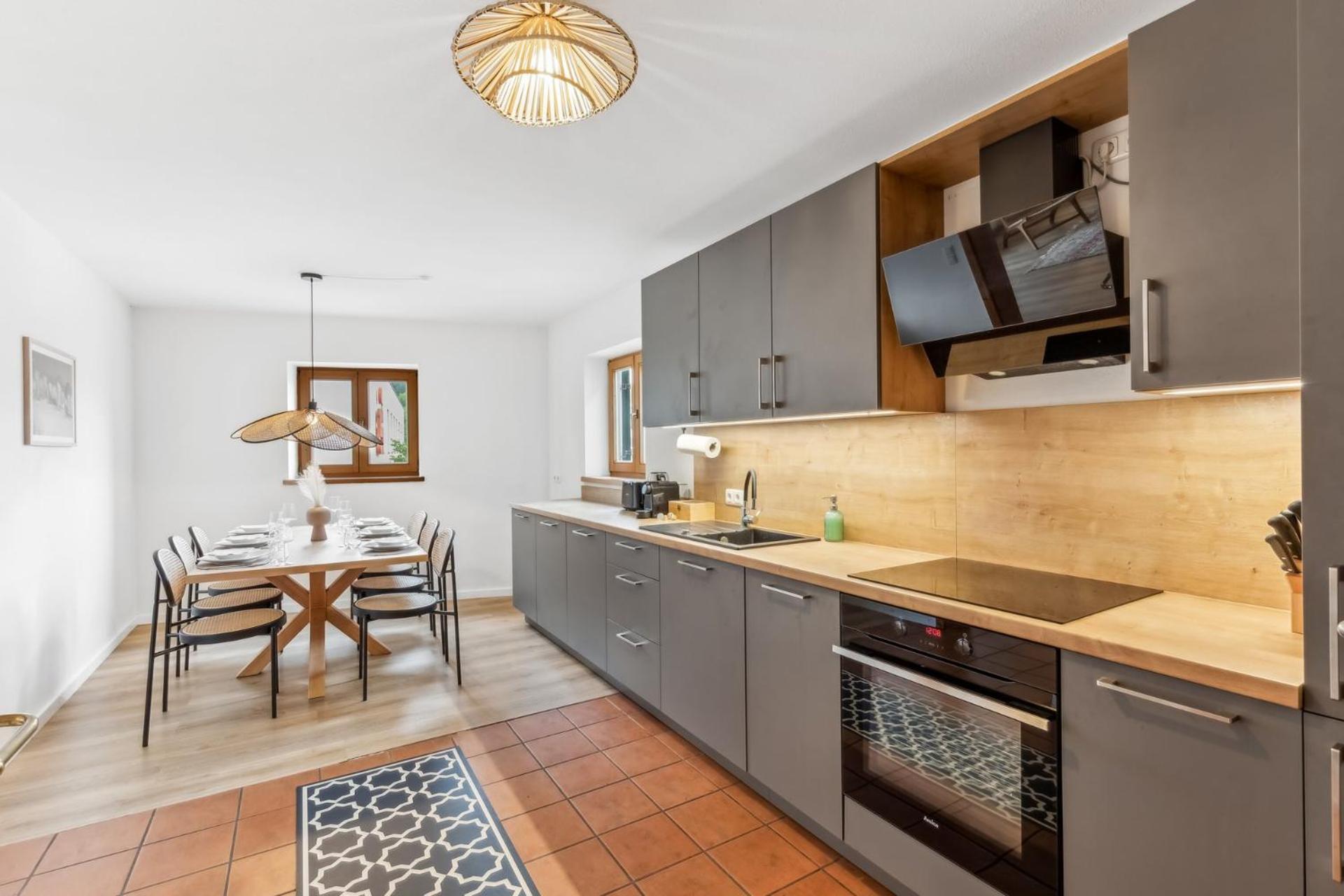 Casa Primavera - Grosse Stadtvilla Im Zentrum Miesbachs Exteriör bild