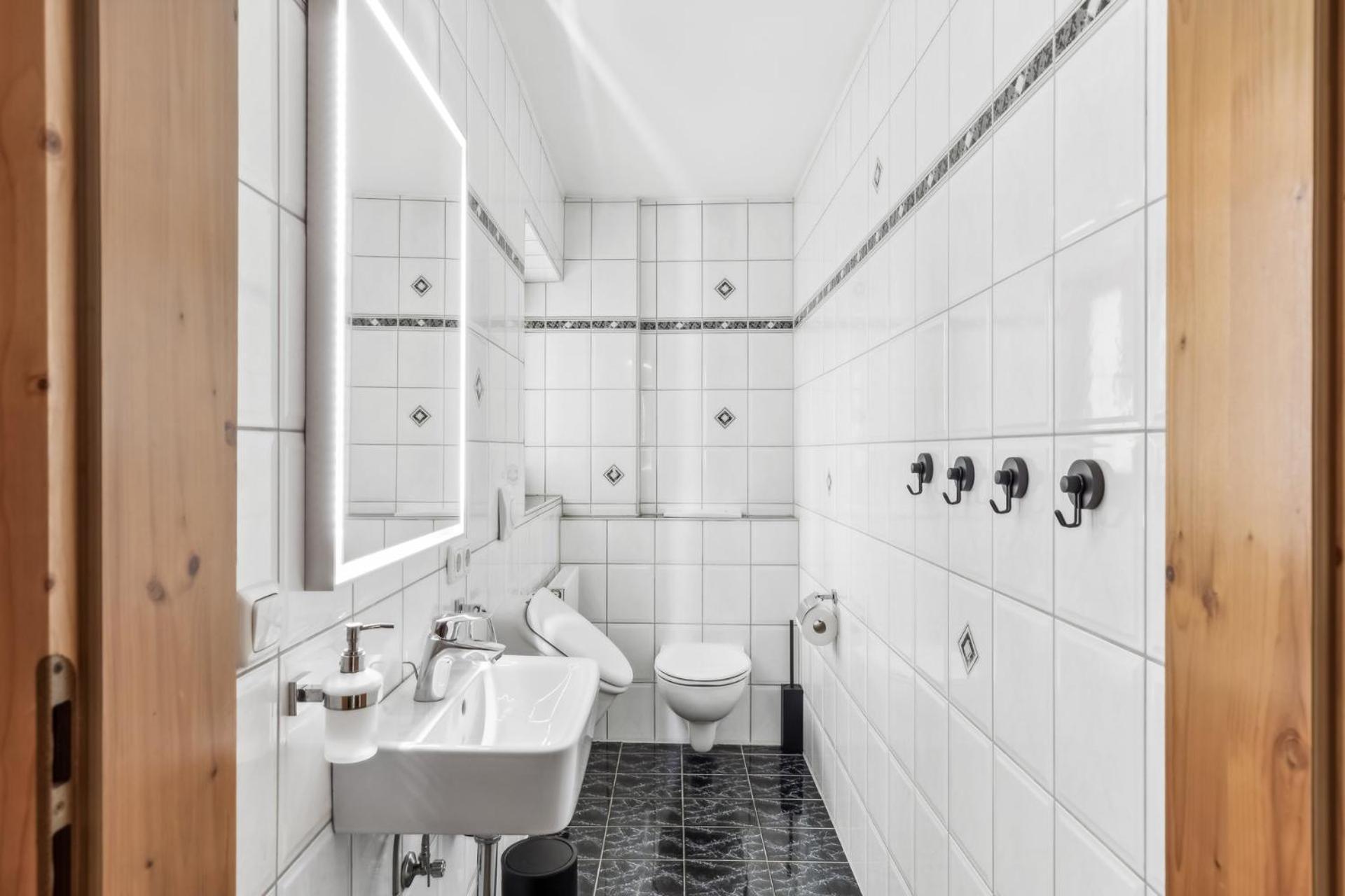 Casa Primavera - Grosse Stadtvilla Im Zentrum Miesbachs Exteriör bild